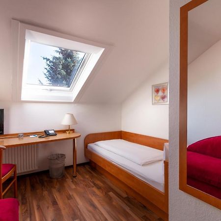 Hotel Zum Rosengarten Darmstadt Buitenkant foto