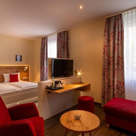 Hotel Zum Rosengarten Darmstadt Buitenkant foto