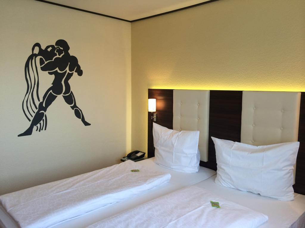 Hotel Zum Rosengarten Darmstadt Kamer foto