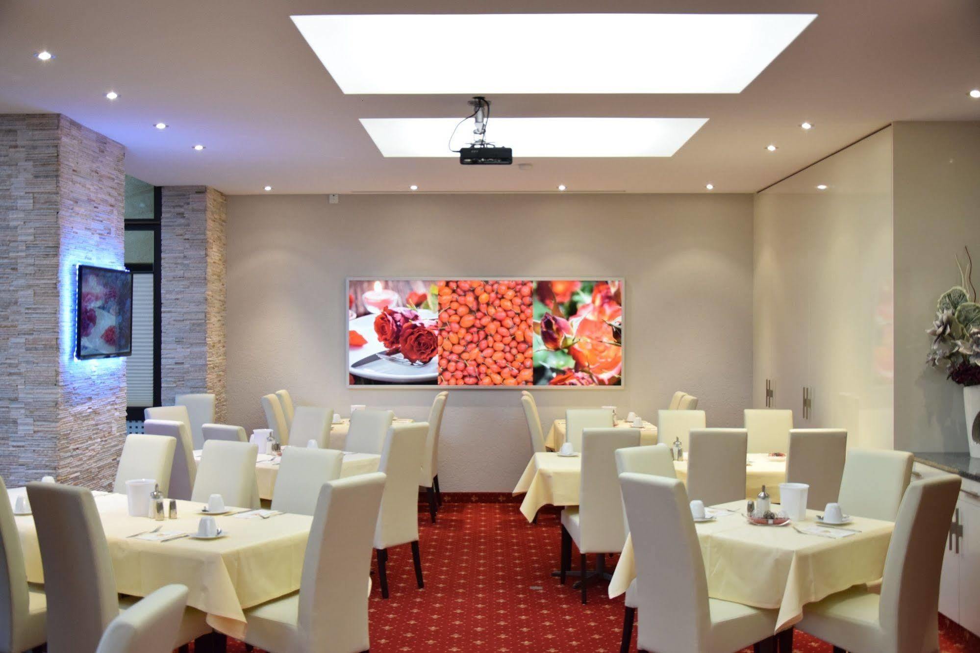 Hotel Zum Rosengarten Darmstadt Buitenkant foto